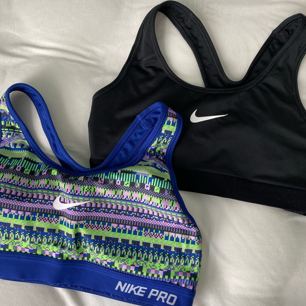 2 Nike sports bras